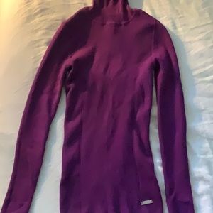 WHBM turtle neck top